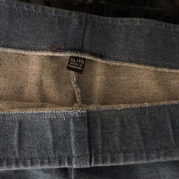 Capri pants - Picture 4 of 7